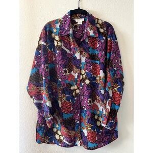Vintage 80's Women's Button Up Shirt Size Small Bold Print Oversized Artsy